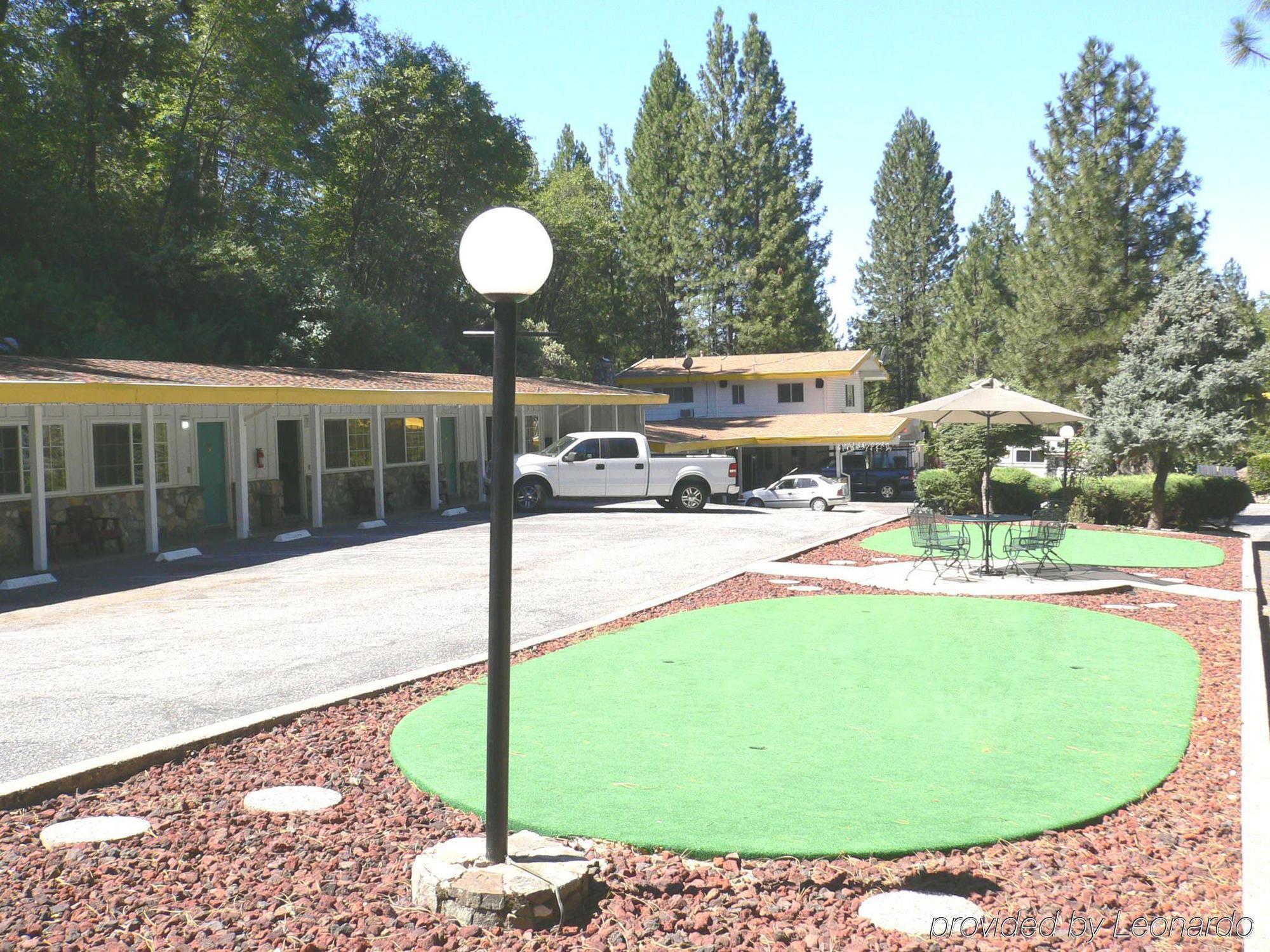Golden Chain Motel Grass Valley Buitenkant foto