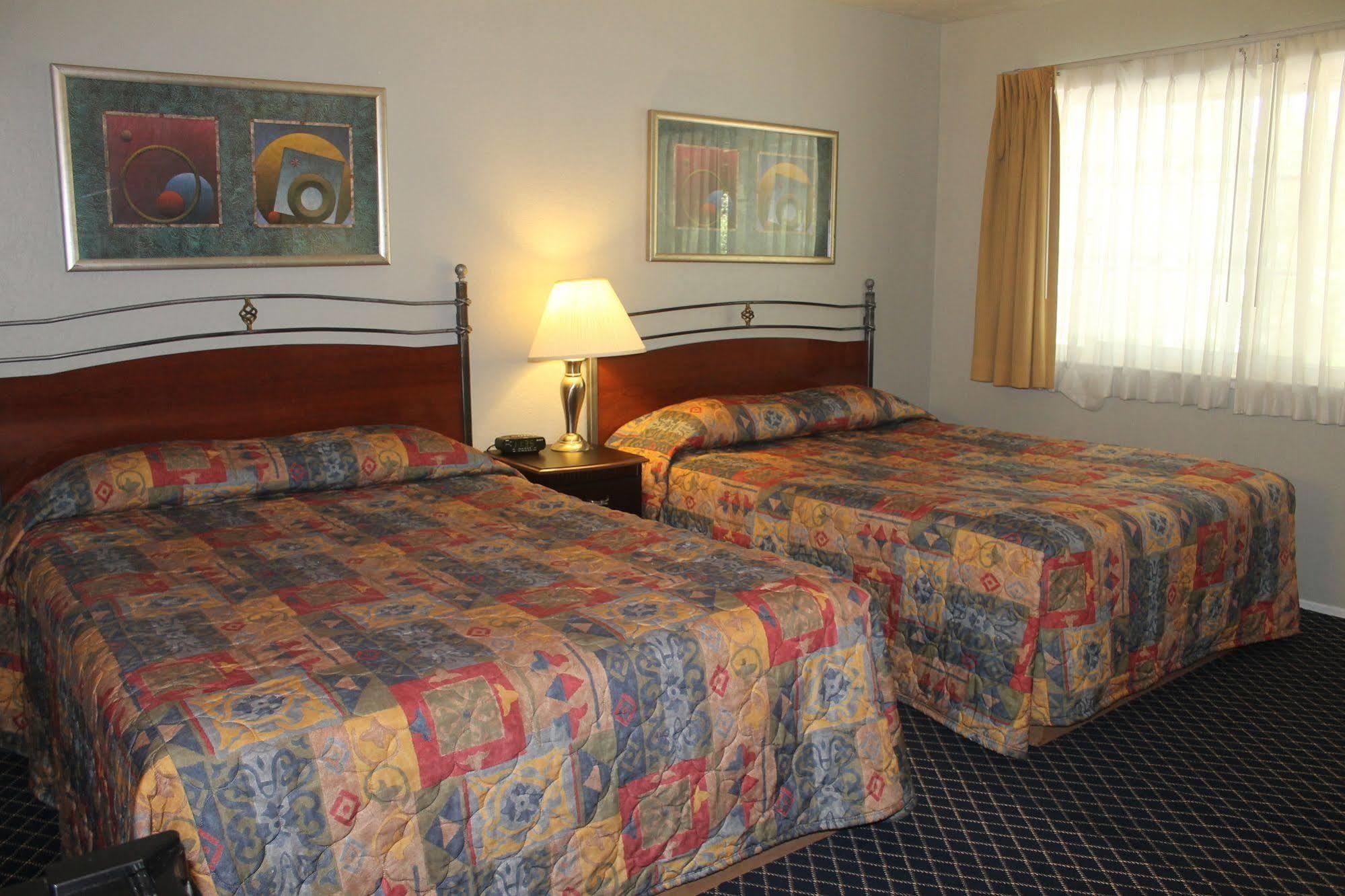 Golden Chain Motel Grass Valley Buitenkant foto
