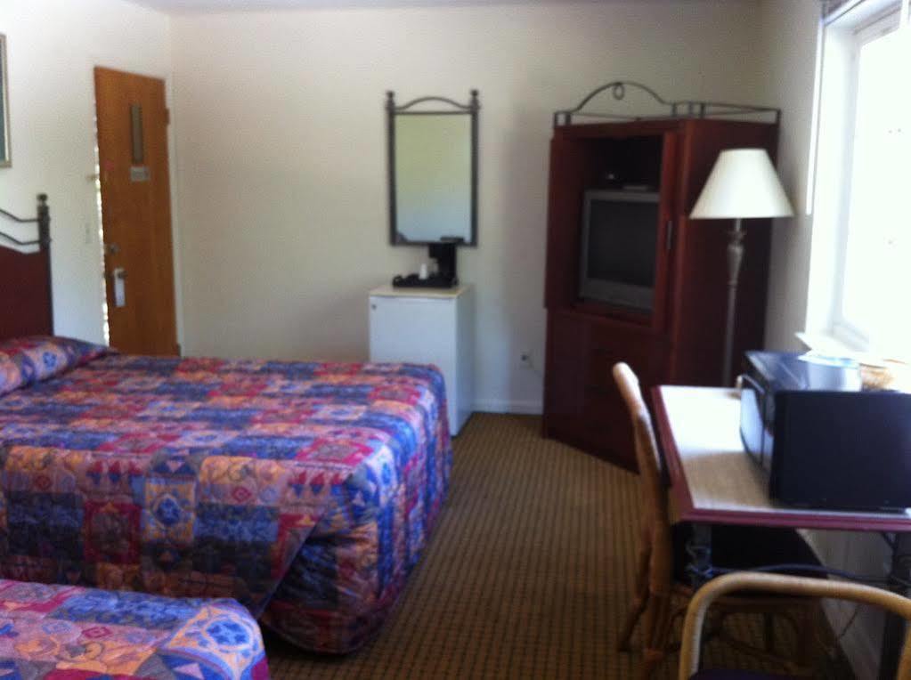 Golden Chain Motel Grass Valley Buitenkant foto